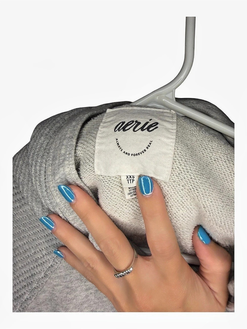 aerie Women's Hooded Sweatshirt Gray | Size XXS - Picture 3 of 4